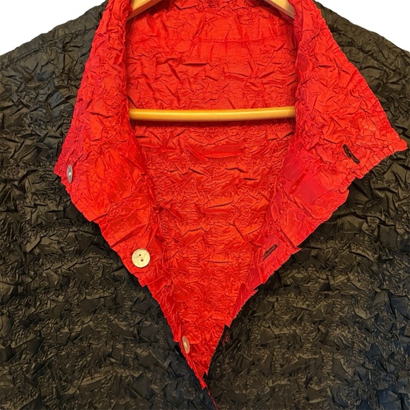 Crepey Crinkle Womens Reversible Button Front Textured Black & Red Jacket size M - Picture 8 of 14